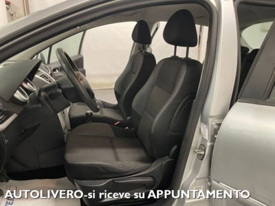 Peugeot 207 HDi 70CV 5p. Access (8)