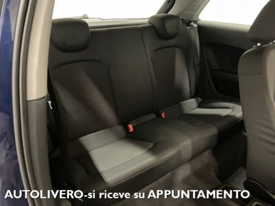 Audi A1 1.6 TDI 105 CV Ambition (12)