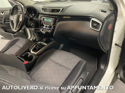Nissan Qashqai 1.5 dCi N-Connecta (10)