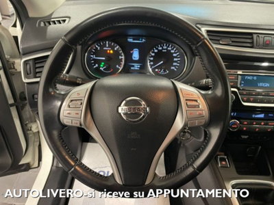 Nissan Qashqai 1.5 dCi N-Connecta (14)
