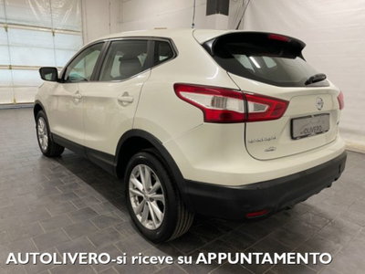 Nissan Qashqai 1.5 dCi N-Connecta (4)