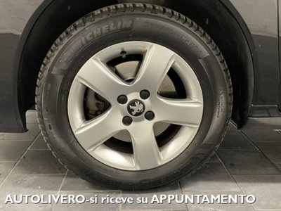 Peugeot 3008 2.0 HDi 150CV Business (5)