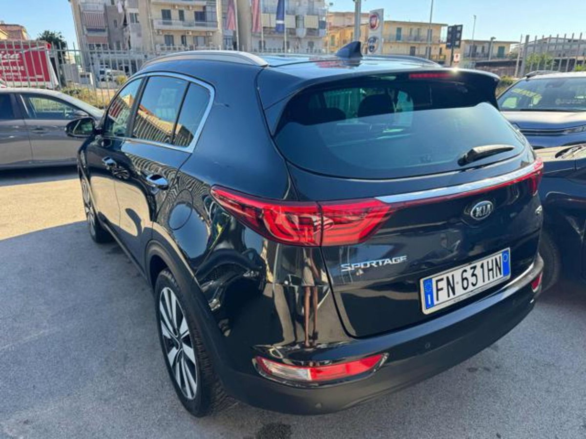 Kia Sportage 1.7 CRDI 2WD Active (6)