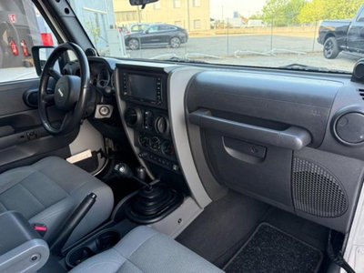 Jeep Wrangler Unlimited 2.8 CRD DPF Rubicon Auto (10)