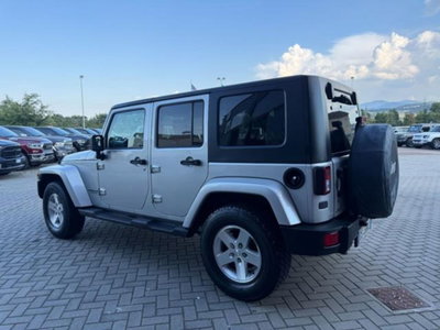 Jeep Wrangler Unlimited 2.8 CRD DPF Rubicon Auto (5)