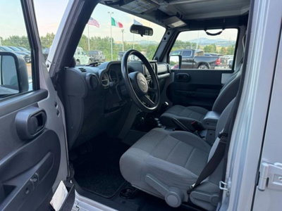Jeep Wrangler Unlimited 2.8 CRD DPF Rubicon Auto (8)