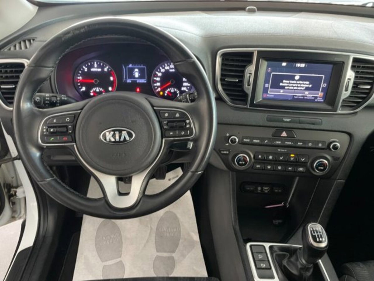 Kia Sportage 1.7 CRDI 2WD Urban (12)