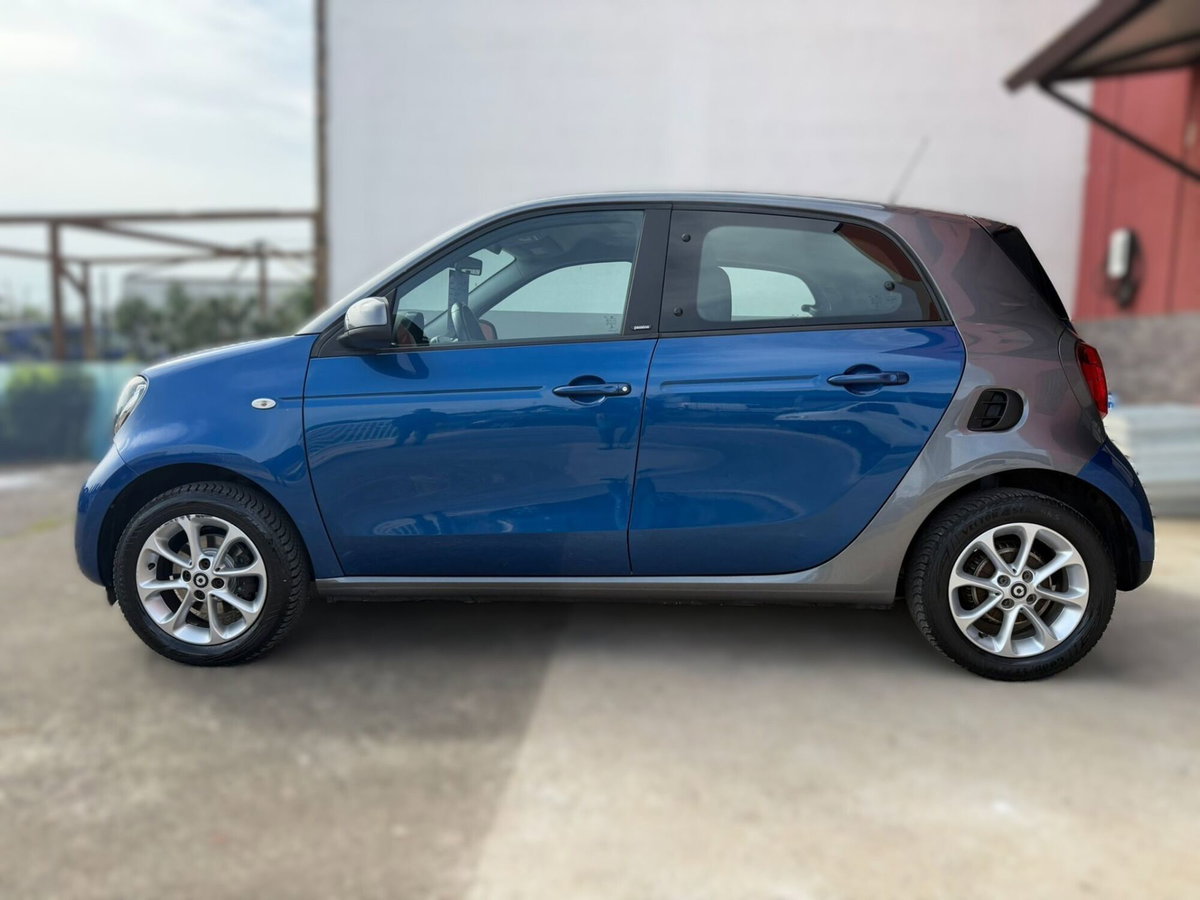 smart forfour forfour 70 1.0 twinamic Passion (2)