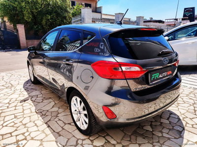 Ford Fiesta 1.1 75 CV GPL 5 porte Titanium (7)