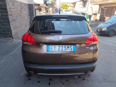Peugeot 2008 e-HDi 92 CV Stop&Start ETG6 Allure (2)