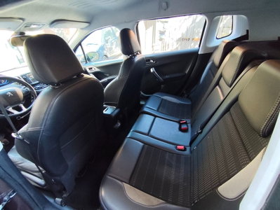 Peugeot 2008 e-HDi 92 CV Stop&Start ETG6 Allure (8)