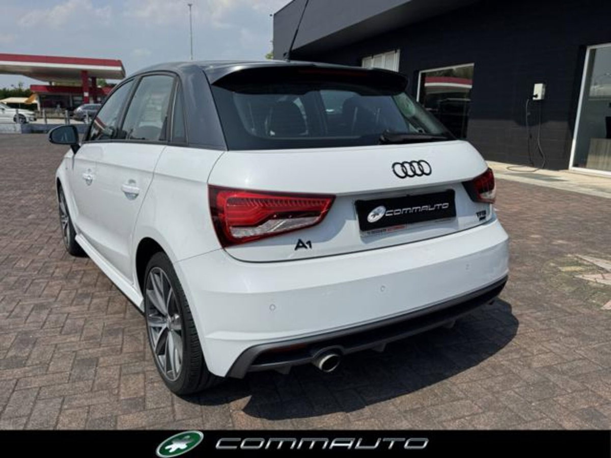 Audi A1 Sportback 1.0 82CV TFSI Design (6)