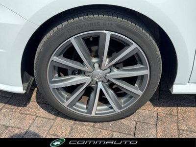 Audi A1 Sportback 1.0 82CV TFSI Design (8)