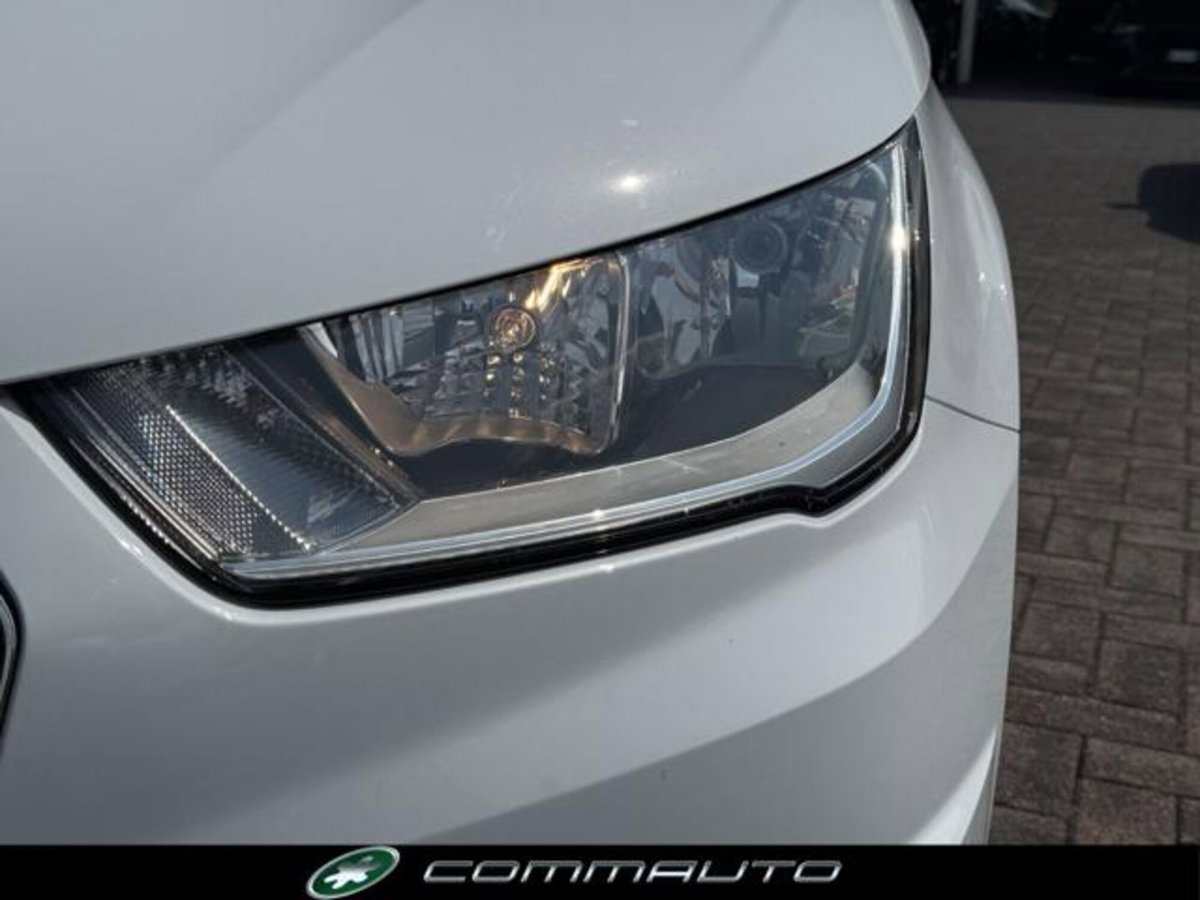 Audi A1 Sportback 1.0 82CV TFSI Design (9)