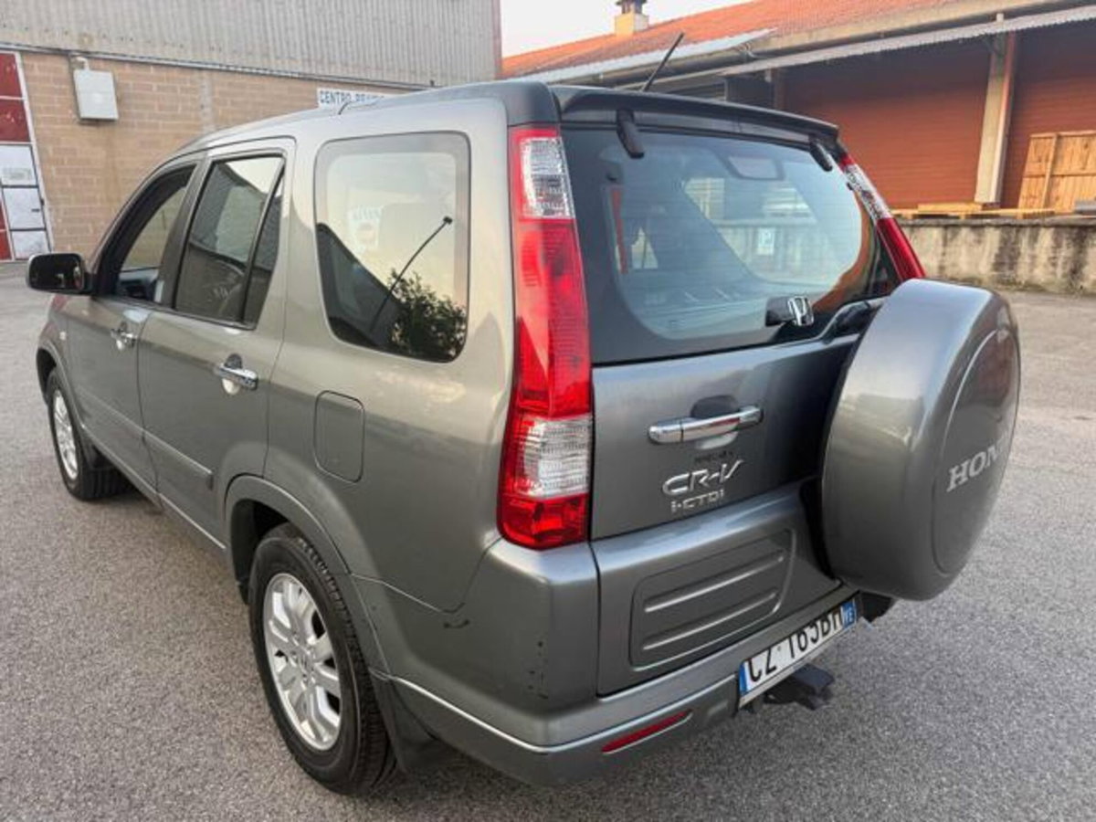Honda CR-V 2.2 16V i-CTDi EX (3)