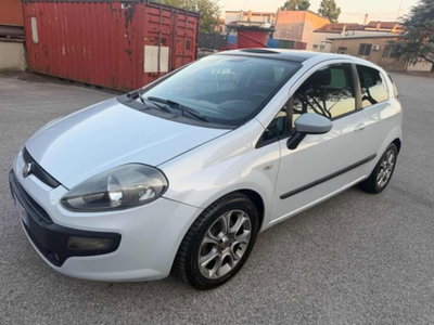Fiat Punto Evo 1.3 Mjt 90 CV 3 porte Dualogic Sport (15)