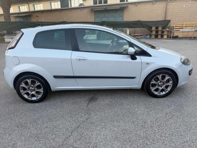 Fiat Punto Evo 1.3 Mjt 90 CV 3 porte Dualogic Sport (18)