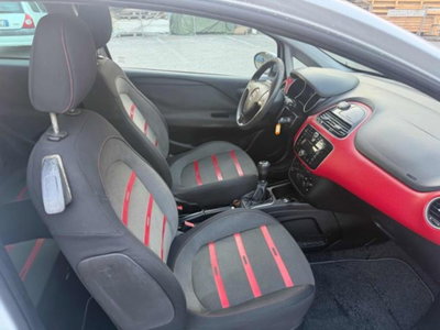 Fiat Punto Evo 1.3 Mjt 90 CV 3 porte Dualogic Sport (5)