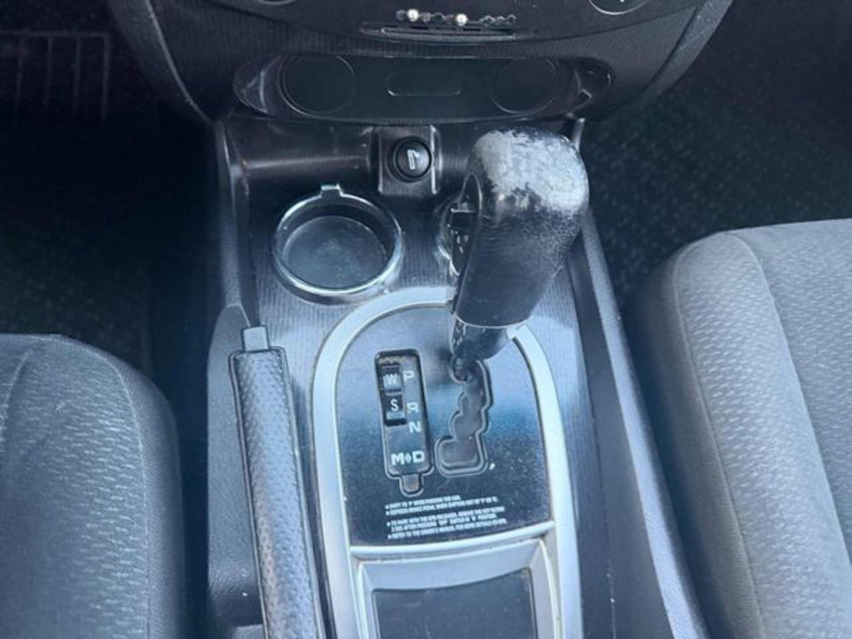 Ssangyong Rexton II 2.7 XDi TOD Deluxe (10)