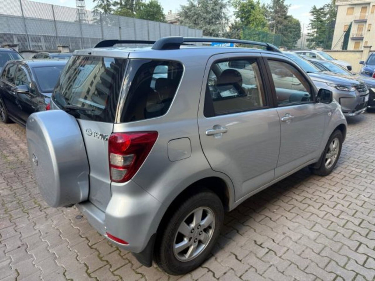 Daihatsu Terios 1.5 4WD SX (3)