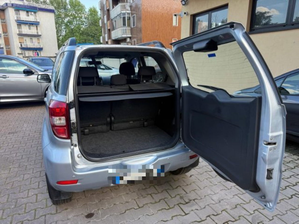 Daihatsu Terios 1.5 4WD SX (6)