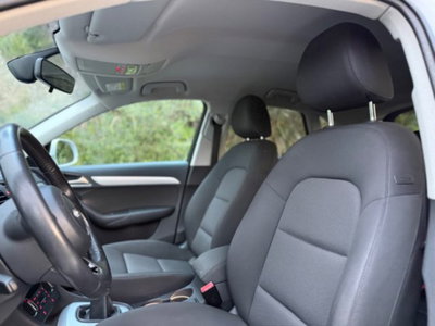 Audi Q3 2.0 TDI 150 CV Business (15)