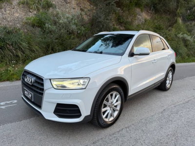 Audi Q3 2.0 TDI 150 CV Business (4)