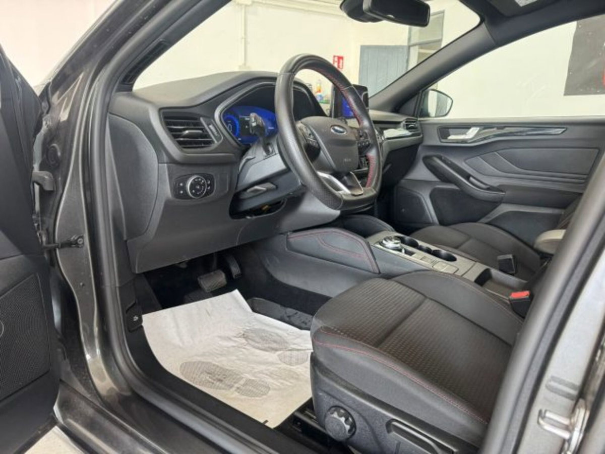 Ford Focus 1.5 EcoBoost 150 CV automatico 5p. ST-Line X Co-Pilot (11)