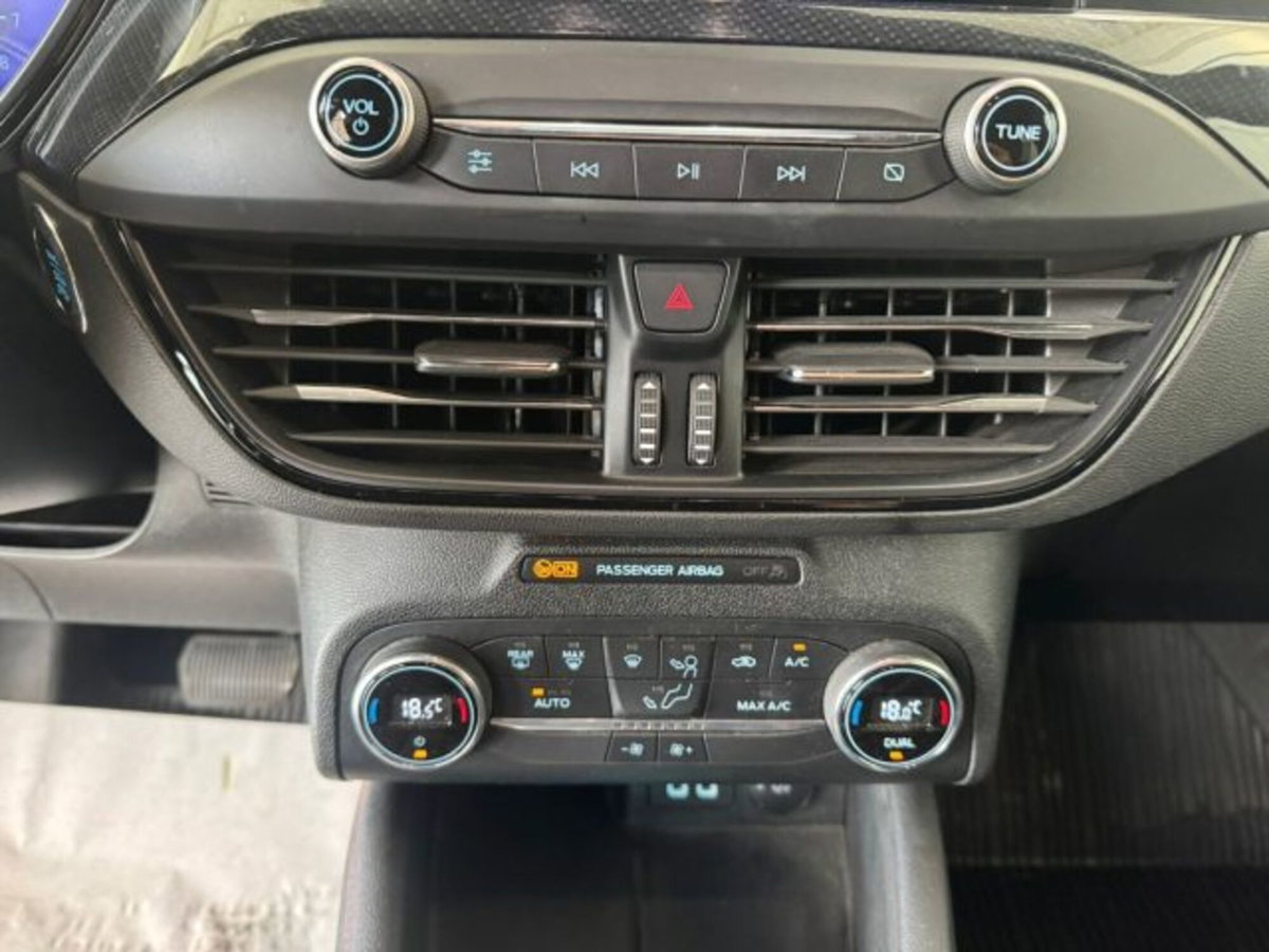Ford Focus 1.5 EcoBoost 150 CV automatico 5p. ST-Line X Co-Pilot (17)