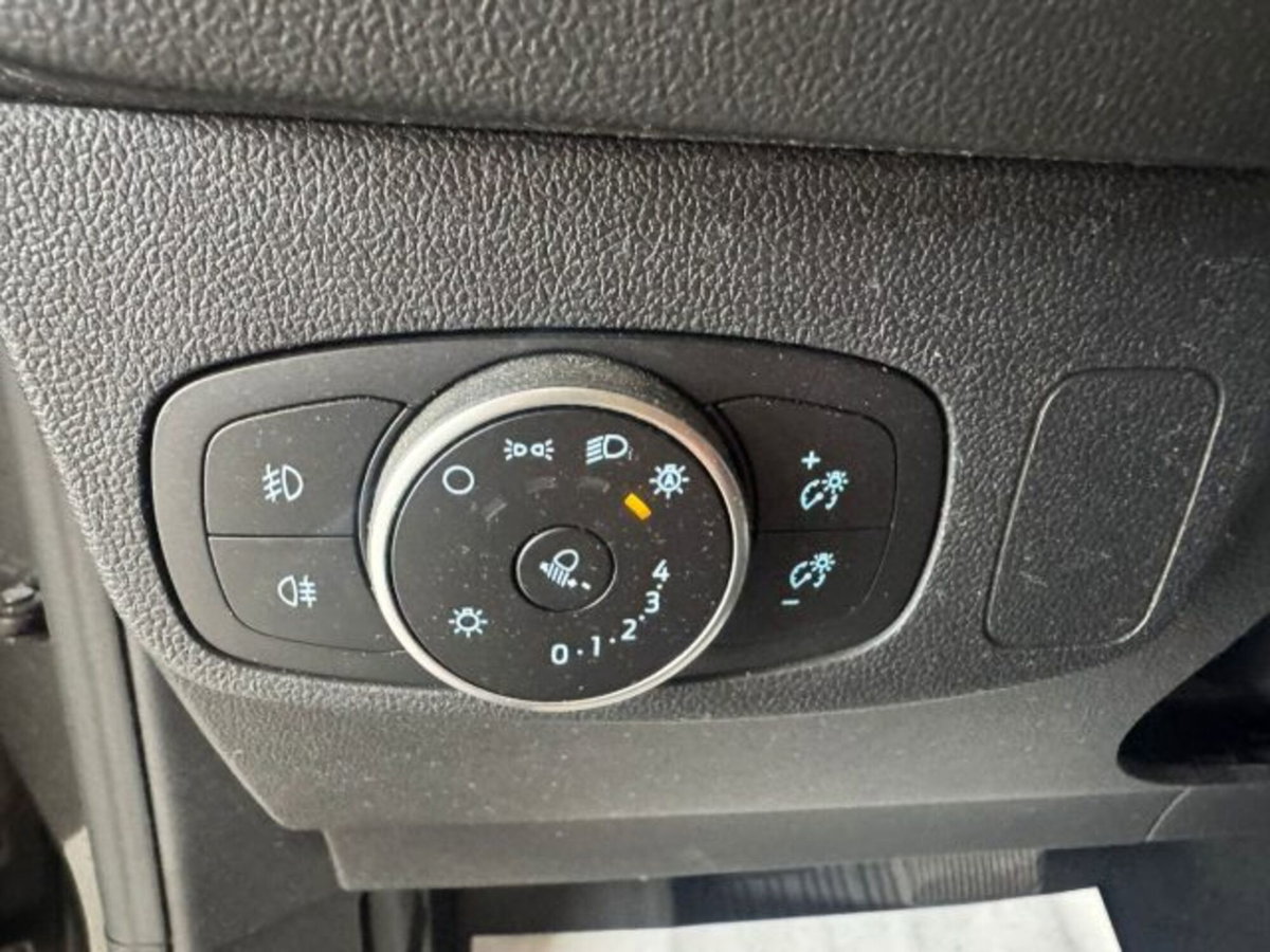 Ford Focus 1.5 EcoBoost 150 CV automatico 5p. ST-Line X Co-Pilot (20)