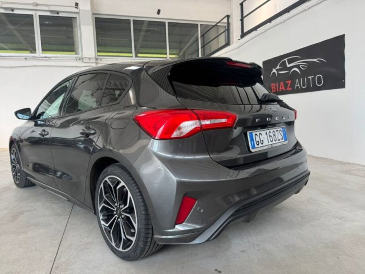Ford Focus 1.5 EcoBoost 150 CV automatico 5p. ST-Line X Co-Pilot (3)