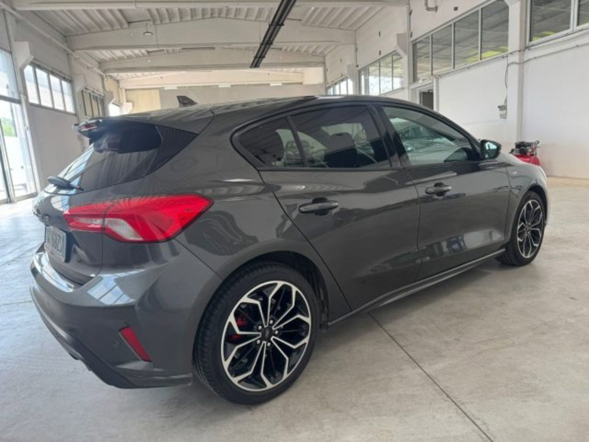 Ford Focus 1.5 EcoBoost 150 CV automatico 5p. ST-Line X Co-Pilot (5)