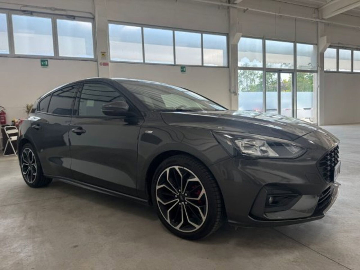 Ford Focus 1.5 EcoBoost 150 CV automatico 5p. ST-Line X Co-Pilot (6)