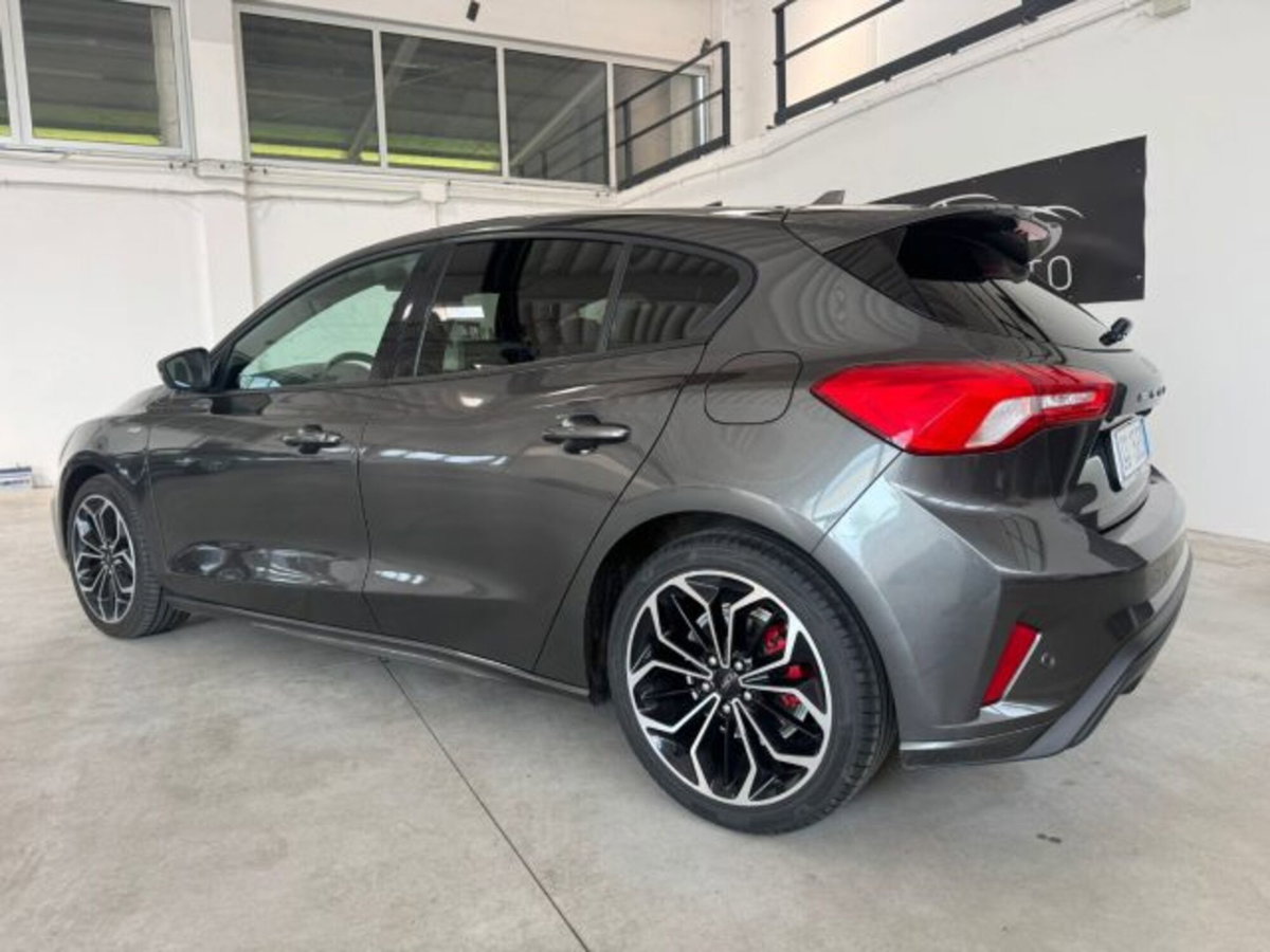 Ford Focus 1.5 EcoBoost 150 CV automatico 5p. ST-Line X Co-Pilot (9)