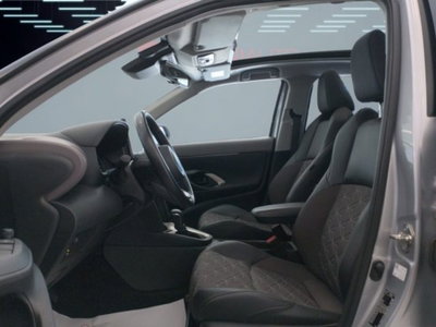 Toyota Yaris Cross Lounge fwd 130cv e-cvt (14)