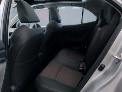 Toyota Yaris Cross Lounge fwd 130cv e-cvt (16)
