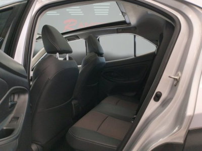 Toyota Yaris Cross Lounge fwd 130cv e-cvt (17)