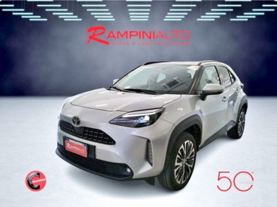 Toyota Yaris Cross Lounge fwd 130cv e-cvt (2)