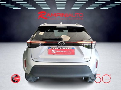 Toyota Yaris Cross Lounge fwd 130cv e-cvt (9)
