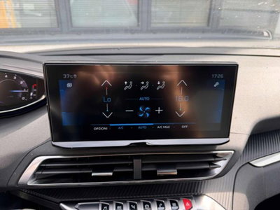 Peugeot 3008 PureTech Turbo 130 S&S EAT8 Allure (15)