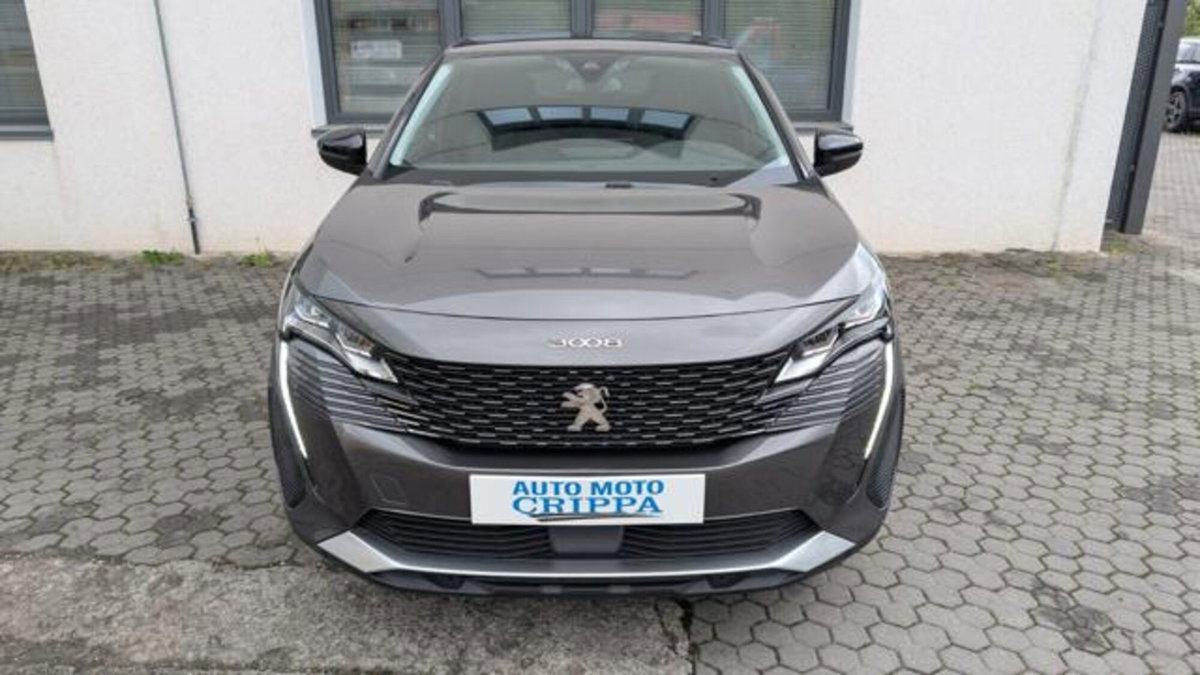 Peugeot 3008 PureTech Turbo 130 S&S EAT8 Allure (2)