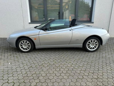 Alfa Romeo Spider 1.8i 16V Twin Spark cat (8)