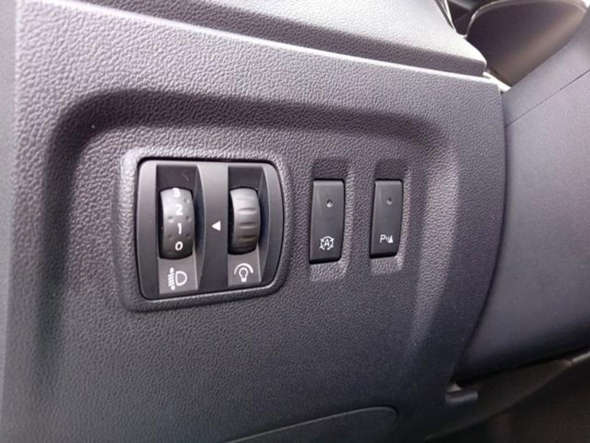 Renault Captur 1.5 dCi 8V 90 CV Start&Stop Energy R-Link (15)