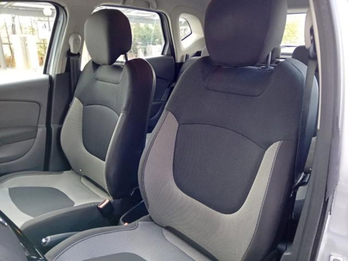 Renault Captur 1.5 dCi 8V 90 CV Start&Stop Energy R-Link (17)