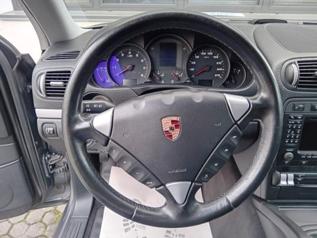 Porsche Cayenne 3.2 V6 cat (11)