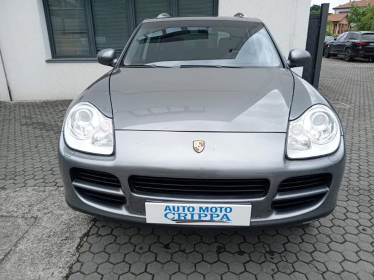 Porsche Cayenne 3.2 V6 cat (2)