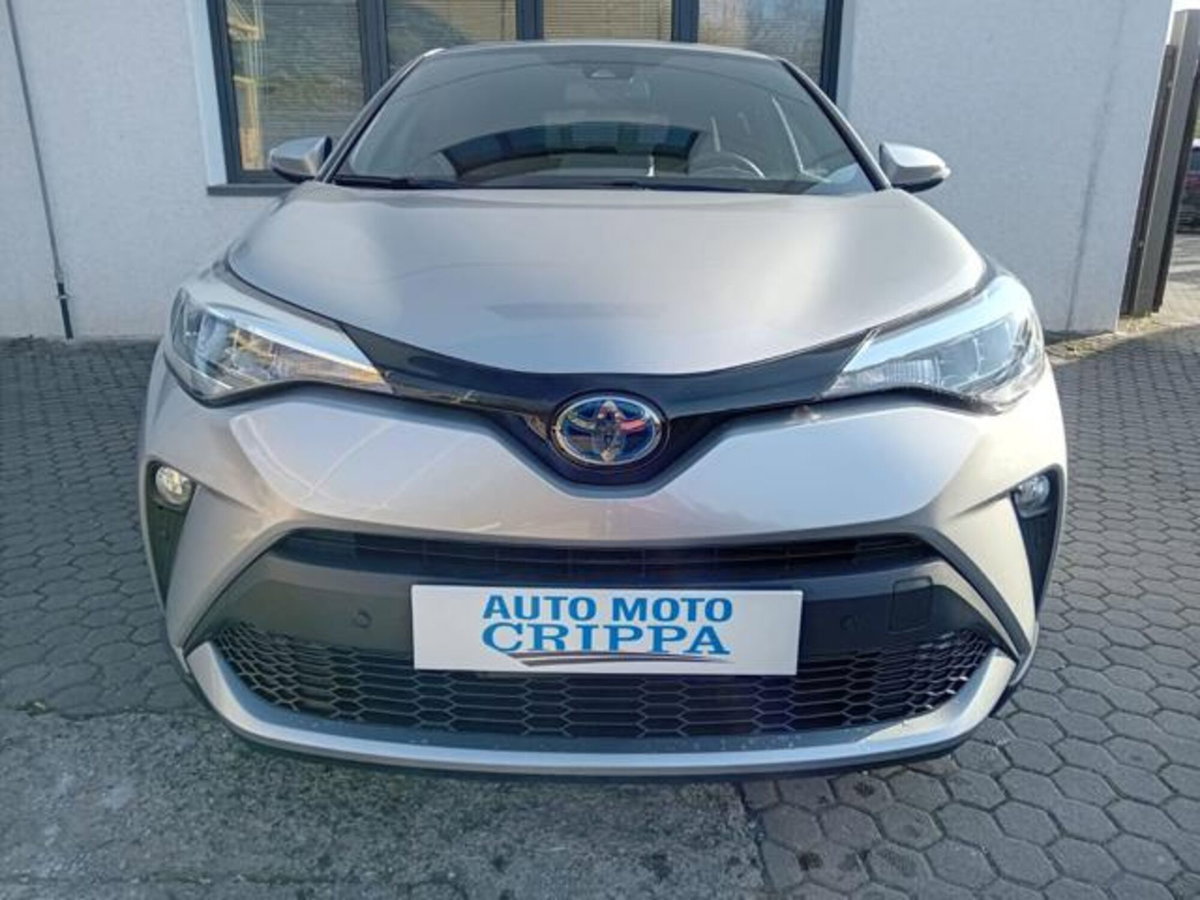 Toyota Toyota C-HR 1.8 Hybrid E-CVT Dynamic (2)