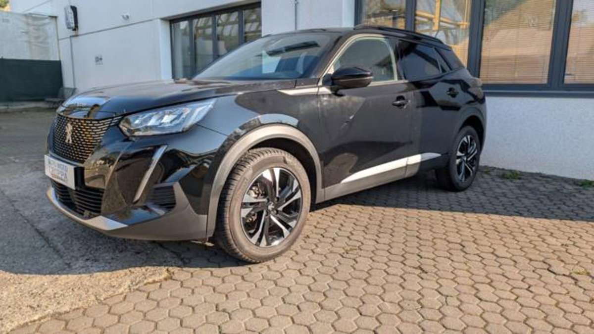 Peugeot 2008 BlueHDi 130 S&S EAT8 Allure Pack