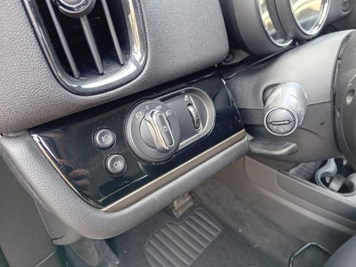 MINI Mini Countryman 1.5 Cooper Business Countryman ALL4 Automatica (11)