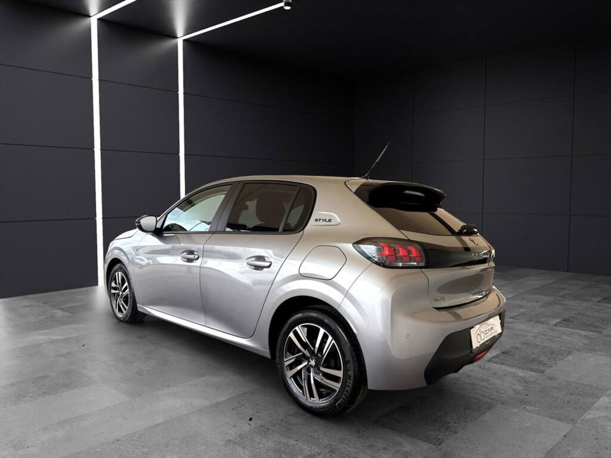 Peugeot 208 1.2 puretech Style s&s 75cv (4)